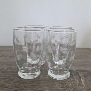Set of 4 Unbranded Glasses with Etched Circles Tumbler Glasses 3.5" tall